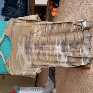 Camo short sleeve tshirt